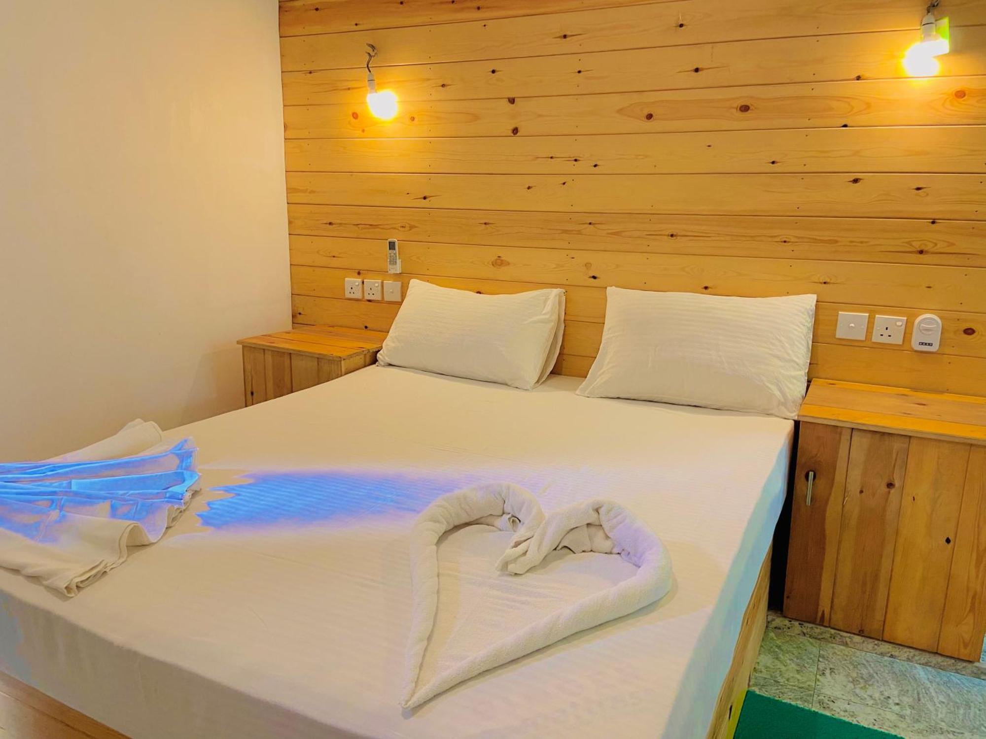 Rekawa Turtle Gate Hotel Tangalle Room photo
